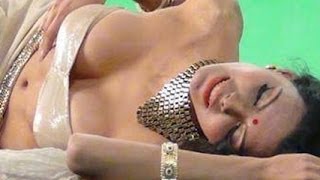 Sherlyn Chopra's Top 5 HOTTEST Poses In KAMASUTRA 3D