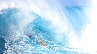 Amazing Wipeouts @ Jaws Peahi Maui