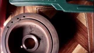 Снятие шкива коленвала Toyota Town Ace Noah 3S-FE / Crankshaft Pulley Removal