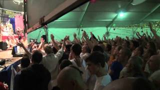 Киртан Аиндре-2-на фестивале Бхакти Сангама 13.09-00930