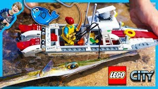 Lego City Fishing Boat Catches REAL FISH!