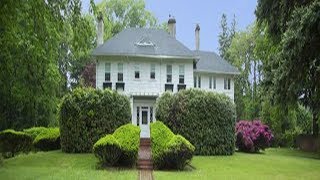 This 111 Year Old Mansion Is On Sale For Just $10 But There's One Huge Catch