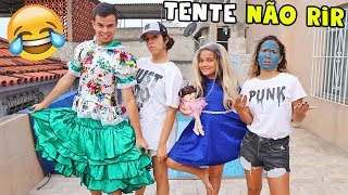 TENTE NÃO RIR 5! - QUEM PERDER CAI NA PISCINA! - KIDS FUN