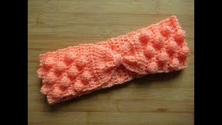 Crochet Headband Ear warmer bobble stitch tutorial - © Happy Crochet Club