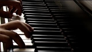Tzvi Erez plays Bach: Adagio from Keyboard Concerto in F Minor BWV1056
