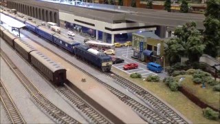【鉄道模型】EF641032・EF64 37（茶釜）寝台特急「あけぼの」牽引