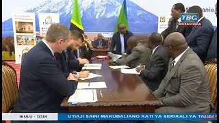 RAIS MAGUFULI KATIKA UTIAJI SAINI MKATABA WA MADINI NA BARRICK |IKULU DSM