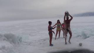 Вот как то так и живут люди в Сибири