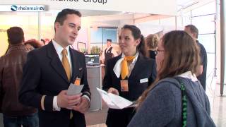 Schülerinnen und Schüler lernen Flughafen-Berufe kennen