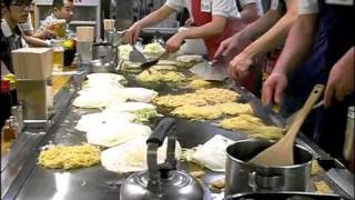 広島風お好み焼き - OKONOMIYAKI　Hiroshima style -