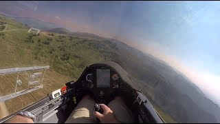 Glider Playing on Smokey Ridge of Utah's Skyline Drive