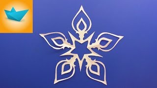 Как сделать снежинку из бумаги своими руками.
