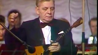 "Вот мчится тройка почтовая..." - Анатолий Тихонов (балалайка), Оркестр им.Осипова п/у Н.Калинина