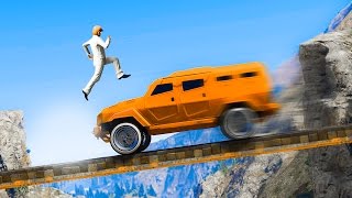 IMPOSSIBLE RUNNERS VS CARS! (GTA 5 Funny Moments)
