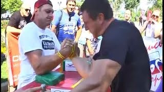 В Самаре впервые прошел Открытый турнир по армрестлингу на призы телерадиокомпании “ГУБЕРНИЯ”
