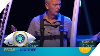 Mario Basler vs. Prinz Marcus: LAUFBAND-DUELL | Promi Big Brother | SAT.1
