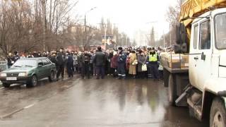 ТРК "Рудана" - В Кривом Роге «BMW» слетел с моста в реку