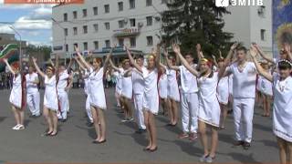 Парад учнів шкіл Зміївського району присвячений Дню Перемоги