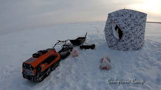 Рыбалка в Палатке На Озере Окунь Хапуга Хлопок Зимняя Удочка #РыбалкаНаХапугу#МотоБуксАляска#