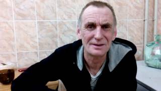 Смешное видео, дед рассказывает анекдоты