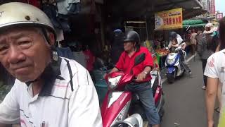 Cuộc sống Đài loan 2 _ Mới sang đi chợ sắm đồ đạc cá nhân và ăn món lẩu hải sản