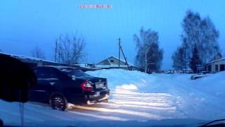 объезд через сугроб на гранте лифтбек. псих на гранте