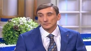 Давай поженимся! (29.11.2016) Аналитик с шестью дипломами
