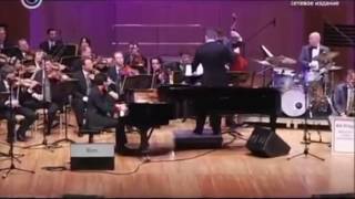 A Bu plays N.Kapustin Piano Concerto No 2 Mov.1