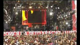t. A. T .u.- Люди Инвалиды Live At Фестиваль Красное Лето