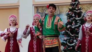 Ансамбль "Родники России" и народная артистка России Екатерина Михайловна Молодцова