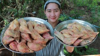 Yummy Chicken Head Stew Cooking - Stew Chicken Head Recipe - Cooking With Sros,
