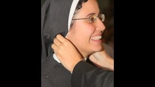 Profissão de Fé Irmãs Agostinianas - Vestição