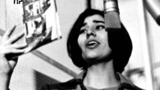 4-Μ. Θεοδωράκης γήπεδο ΑΕΚ 1966 ΑΣΜΑ ΑΣΜΑΤΩΝ Φαραντούρη
