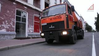 10 кубів сміття за день з-під бордюрів? Історія працівника КП "АТП-2528"