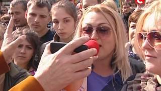 Караоке на майдане в Киеве.Поют все - Караоке на майдані - Выпуск 804 - 25.05.2014