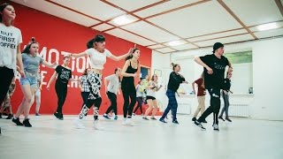Танцевальный аттракцион в YaMotion. Hip-Hop by Mishe11