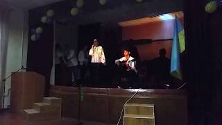 ОТКРЫТЫЙ КЛАССНЫЙ ЧАС В ООБМУ 2017 11 27 САДОВАЯ 1 007 ПІСНЯ ПІД ГИТАРУ