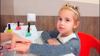 Развлечения для детей Алина играет в Минополисе! Детские ролевые игры  Roleplay  Pretend Play