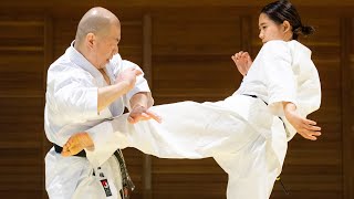 世界を狙う空手女子の変幻自在キックを受けたみた！ A 19-year-old Karate Girl, amazing kick!