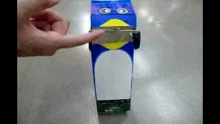 おもしろリサイクル工作　～牛乳パックでペンギンの貯金箱～