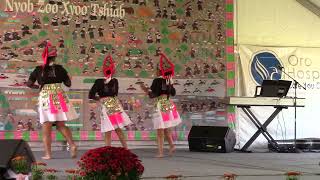 Nkauj Hmoob Huab Cua - Oroville Hmong New Year 2016-2017