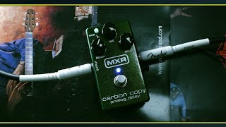 Педаль эффектов для электрогитары MXR Carbon Copy Analog Delay