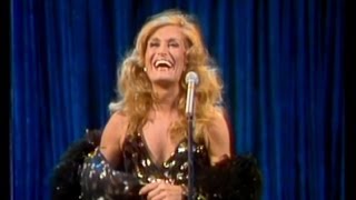 Dalida - Mourir sur scène [Montréal 09.04.1983]