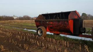 Click to watch muck spreader