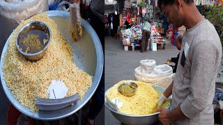 King of Jhal Muri Maker -ঝালমুড়ি |  Best Masala Muri at Dhaka | Street Food of Bangladesh | 2020