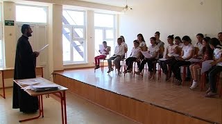 Խաչիկ  գյուղի  կիրակին