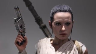 Video First Look -Hot Toys -Star Wars: TFA 1/6th scale Rey & BB-8