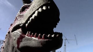 T-Rex vs Carnotaurus 4