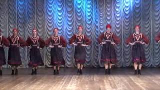 Народный танец. Исполняют дети на фестивале "Интер Сухум"