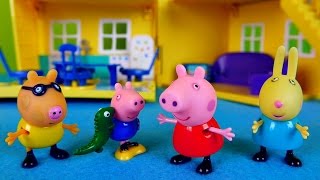 Свинка Пеппа с друзьями и домик Свинки Пеппы. Peppa Pig with friends and house